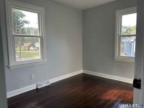 152 Cottage Road Enfield CT 06082
