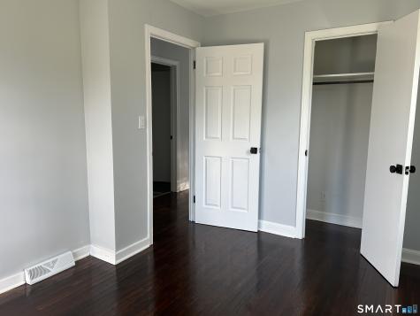 152 Cottage Road Enfield CT 06082