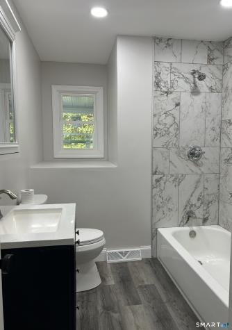 152 Cottage Road Enfield CT 06082