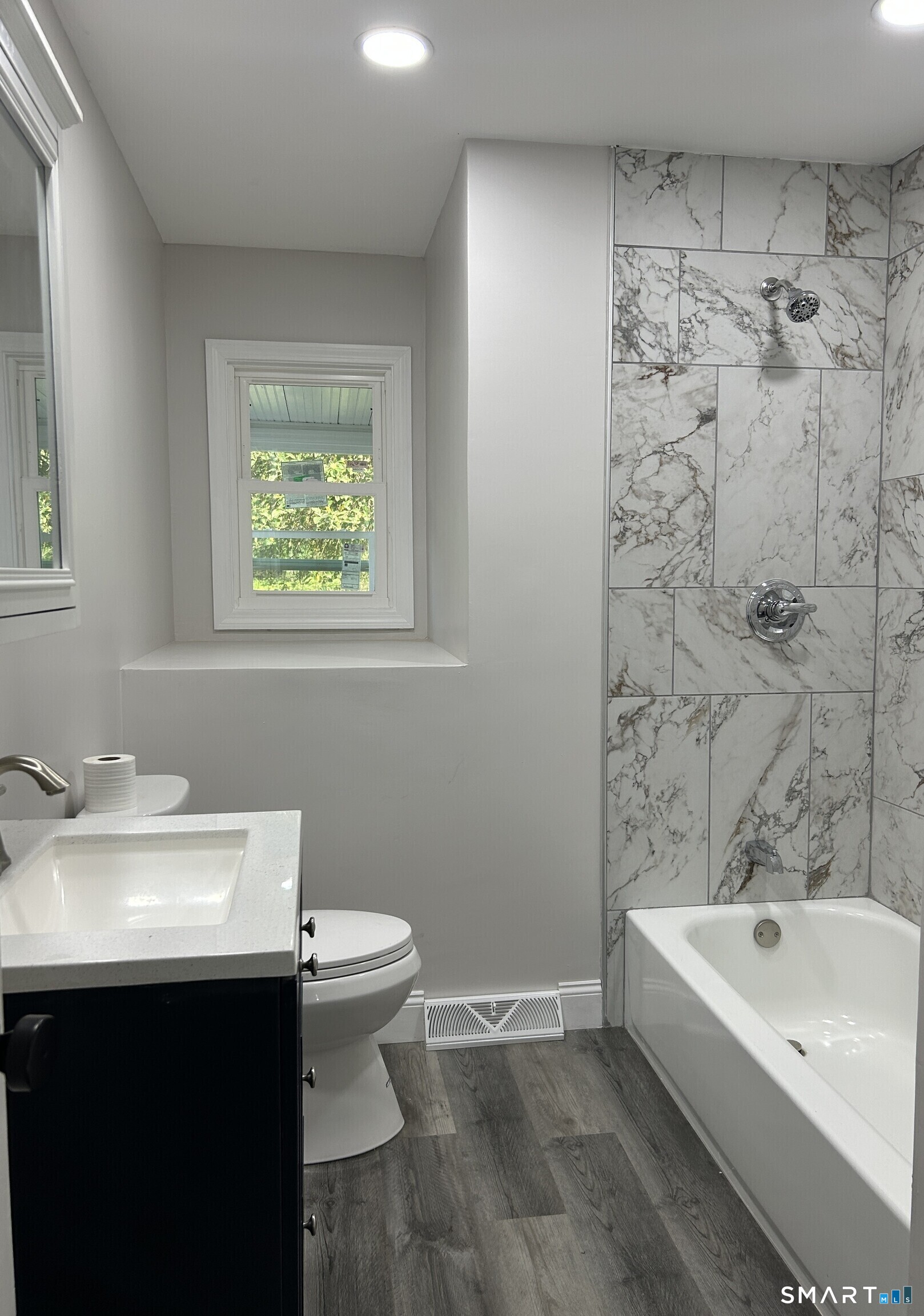152 Cottage Road Enfield CT 06082