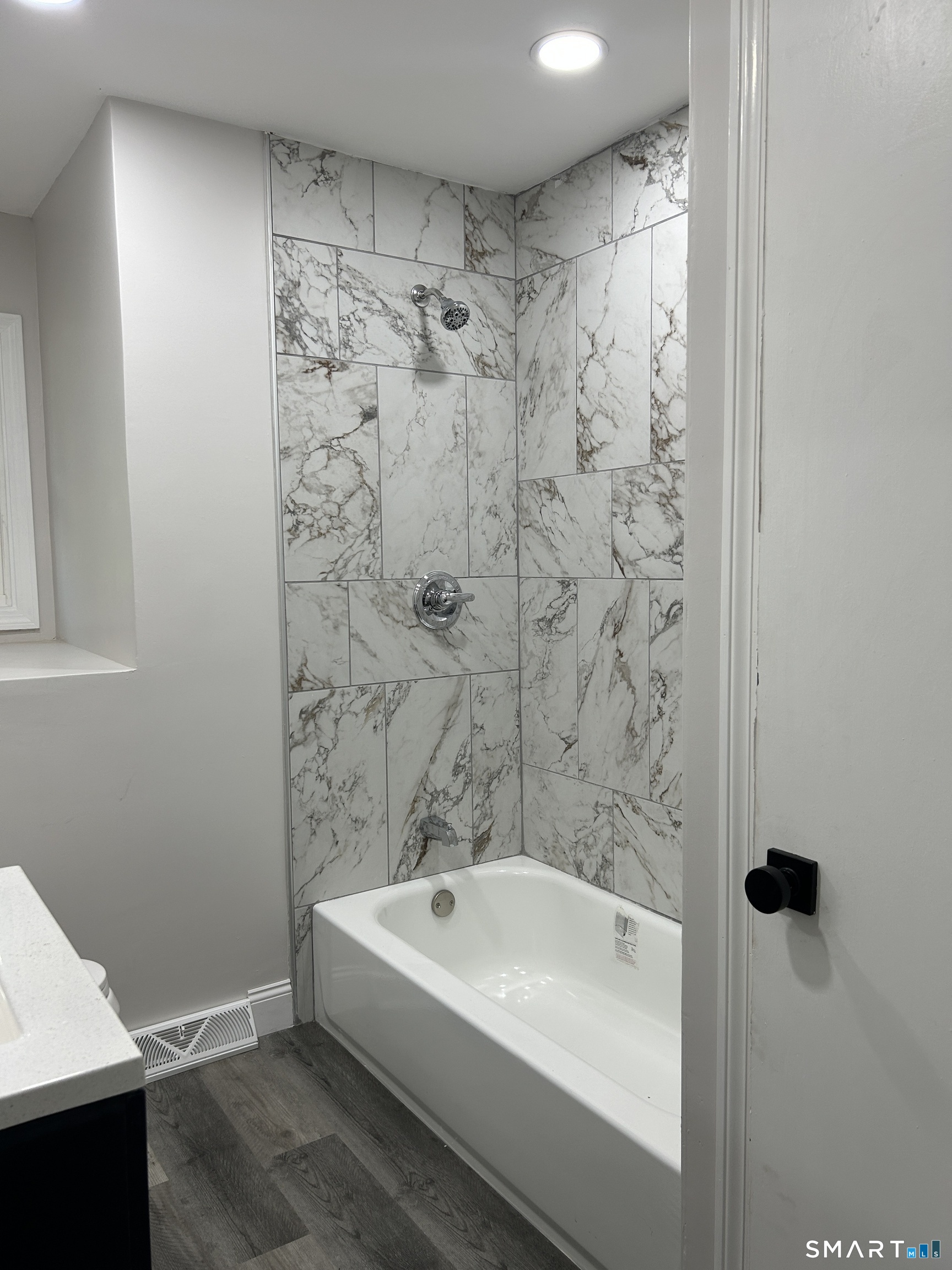 152 Cottage Road Enfield CT 06082