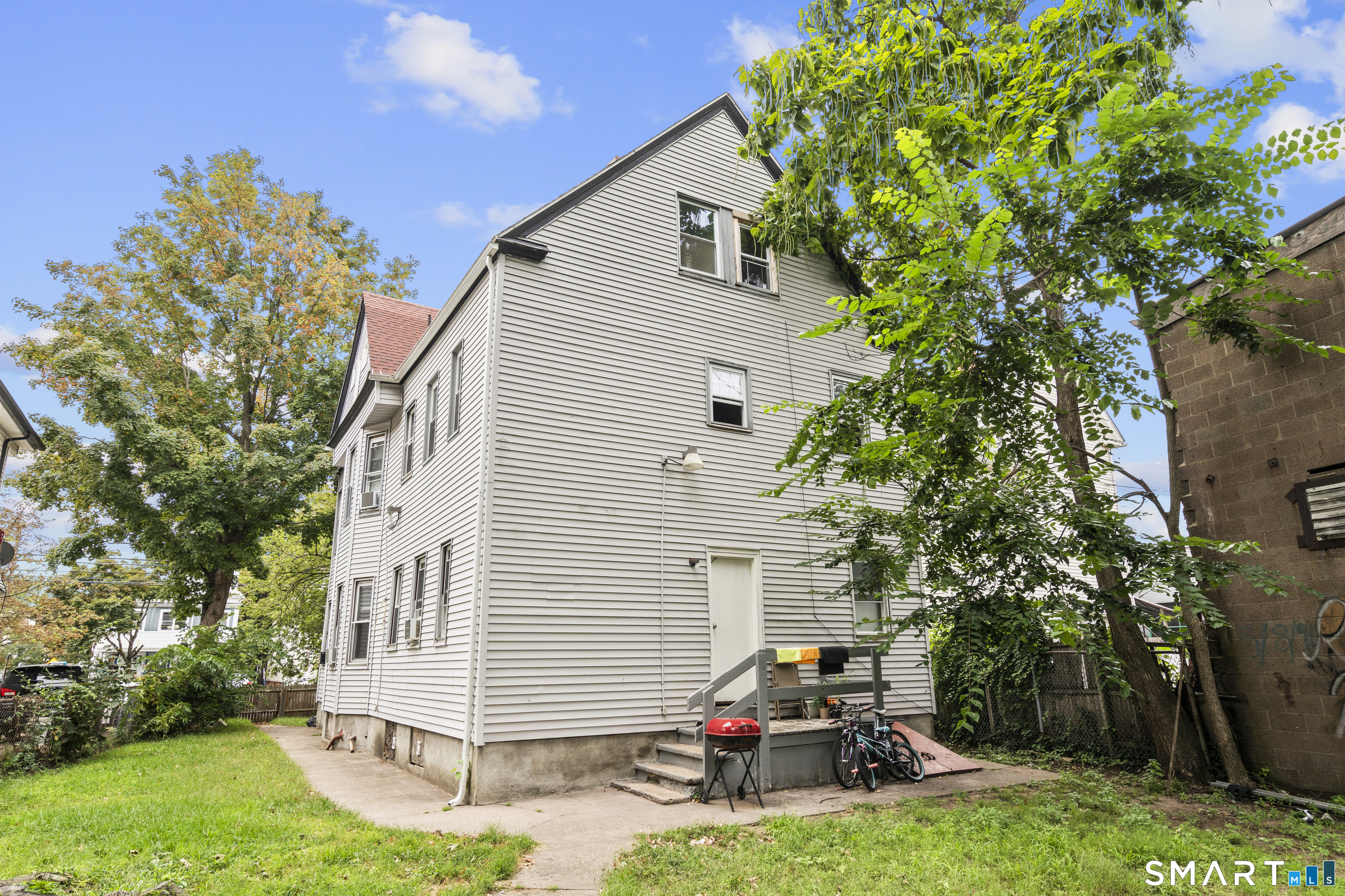 693 Dixwell Avenue New Haven CT 06511
