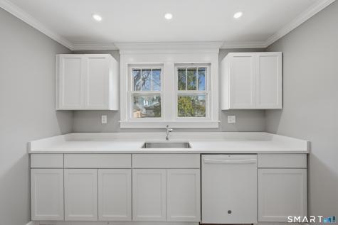 43 Dunham Street Norwich CT 06360
