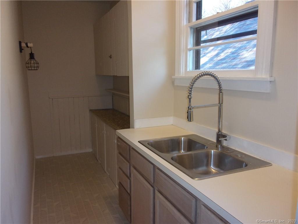 88 Oak Street Windham CT 06226