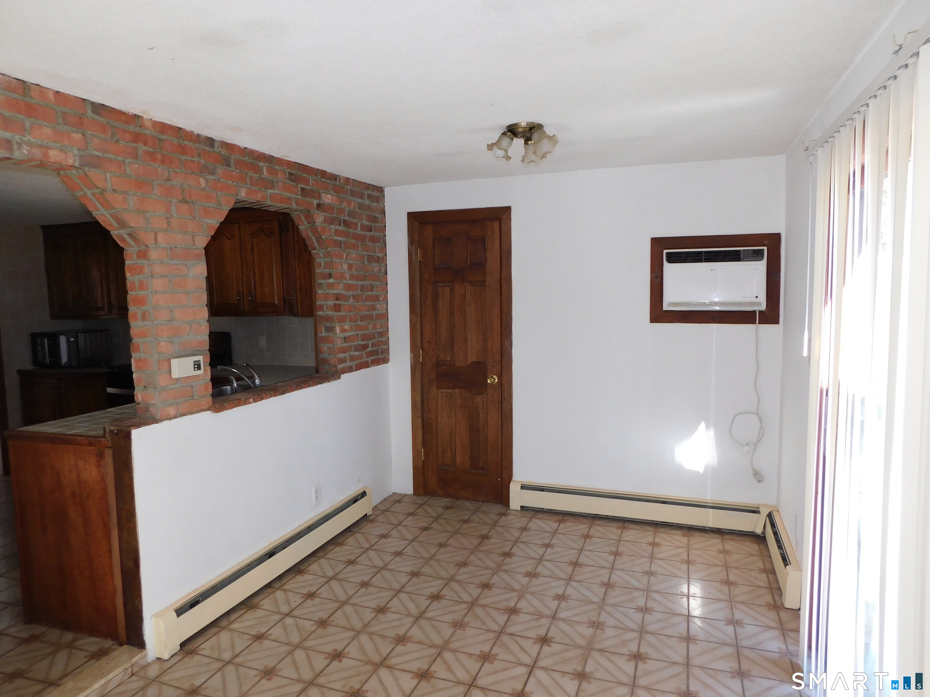 83 Forest Street East Hartford CT 06118