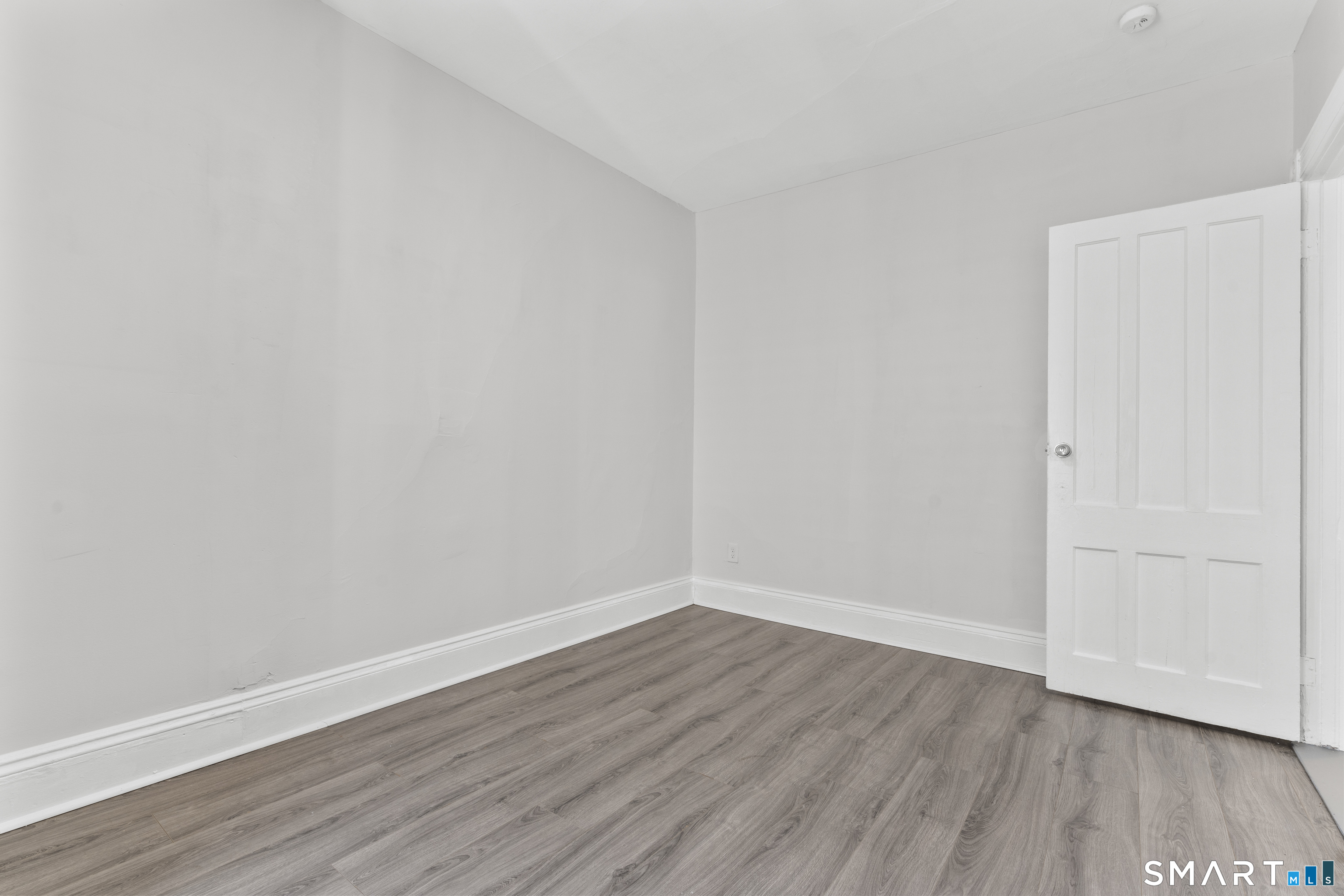 394 Gregory Street Bridgeport CT 06604