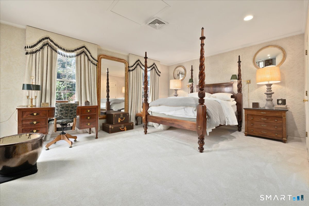 281 Pequot Avenue Fairfield CT 06890