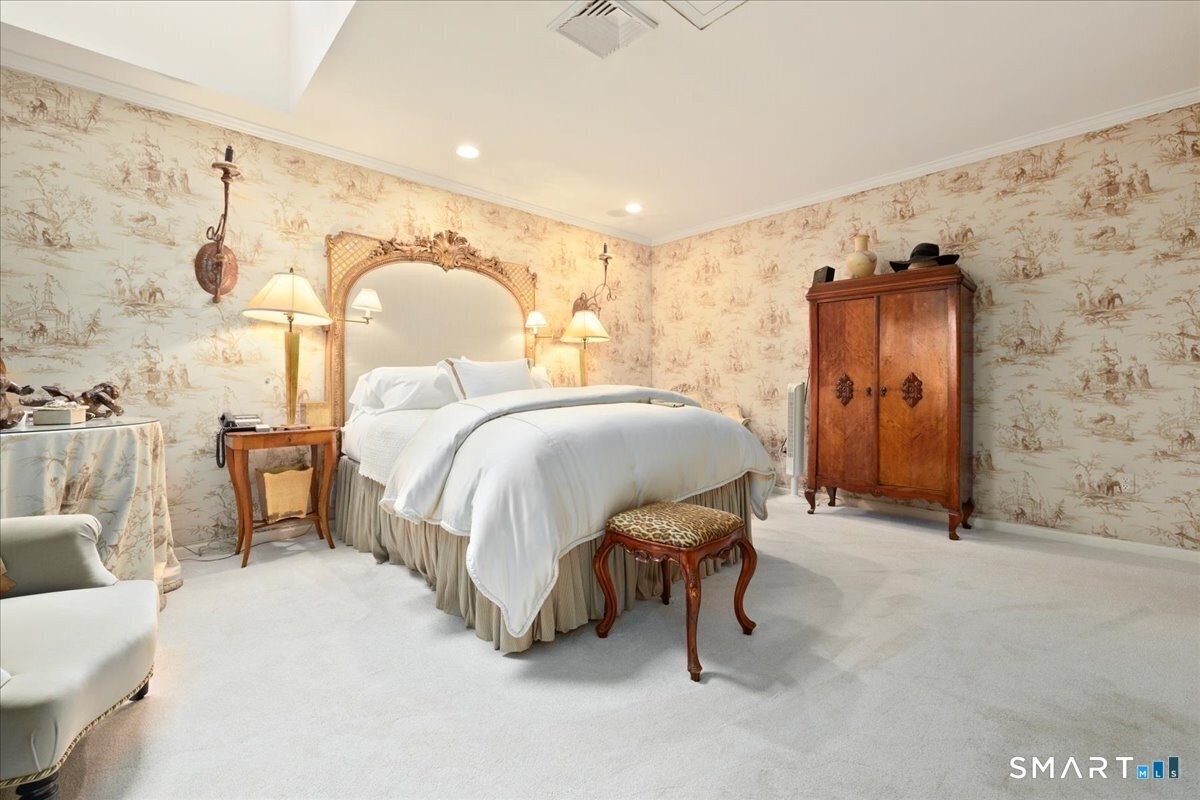 281 Pequot Avenue Fairfield CT 06890