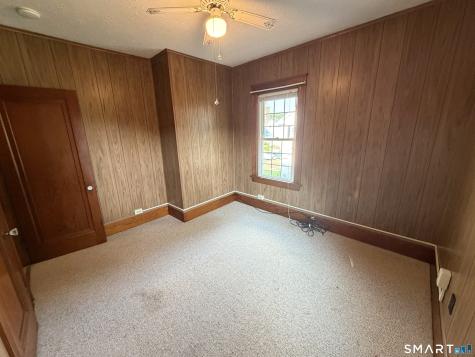 9 Floral Avenue Thompson CT 06255