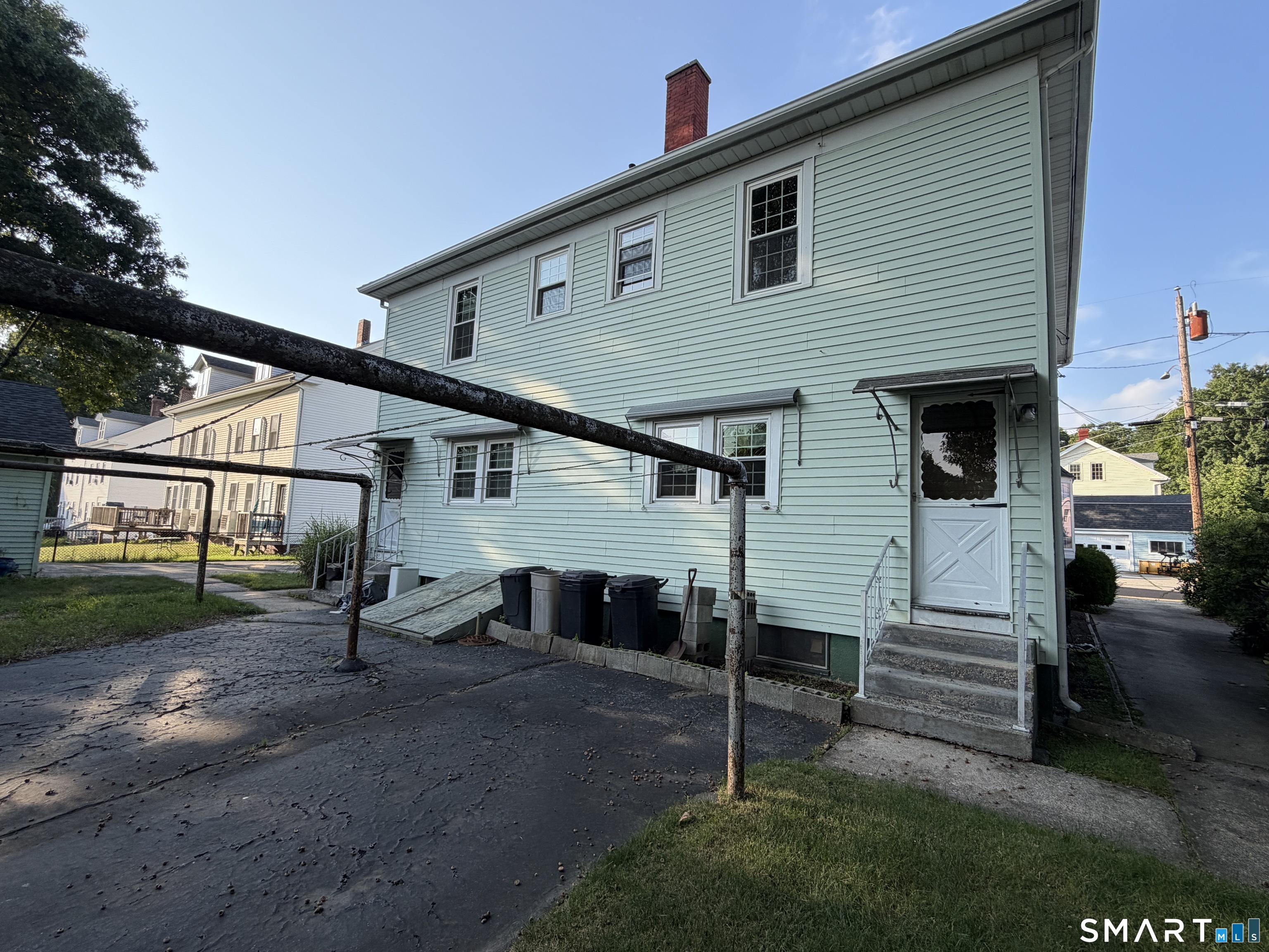 9 Floral Avenue Thompson CT 06255