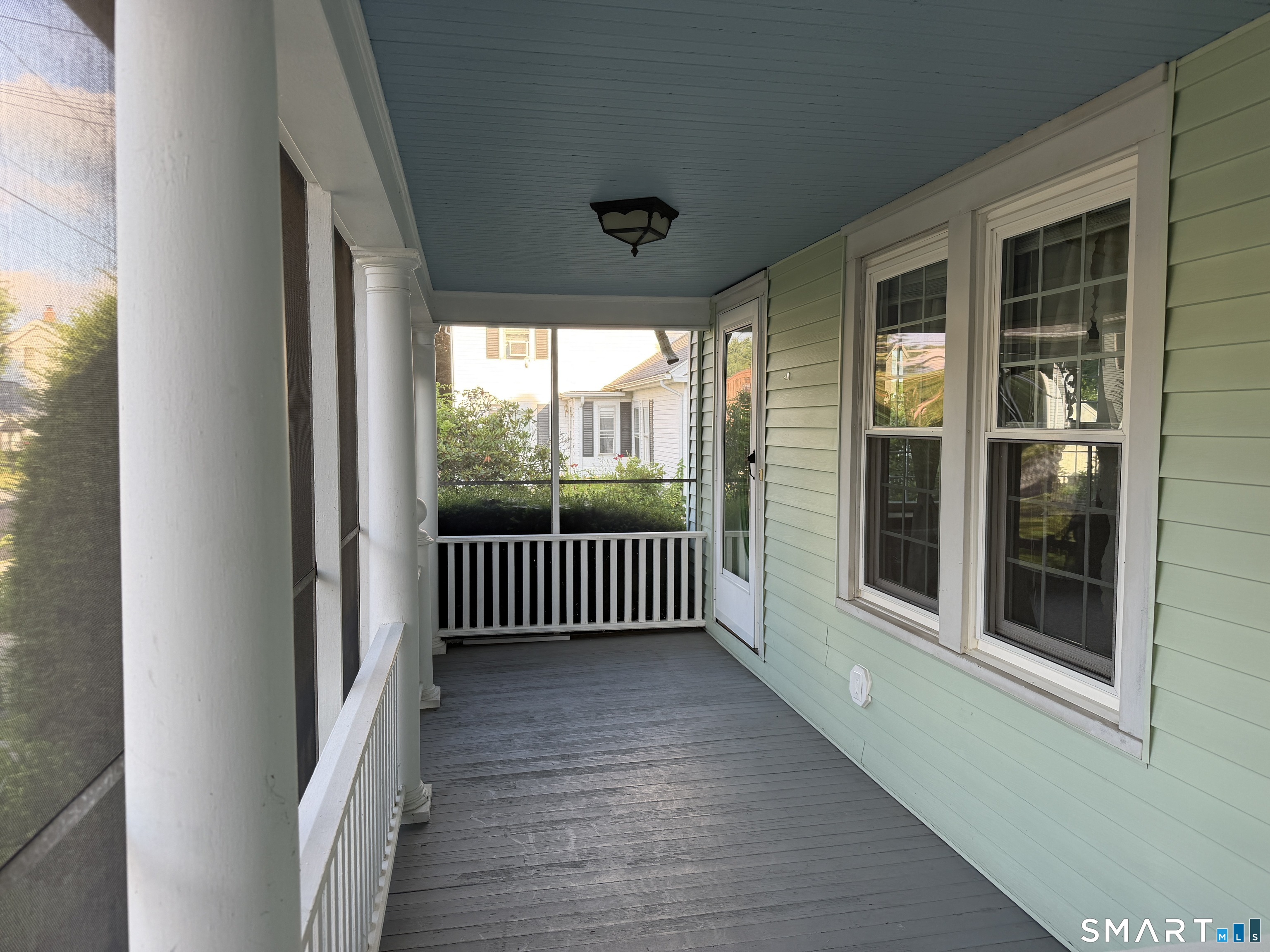 9 Floral Avenue Thompson CT 06255