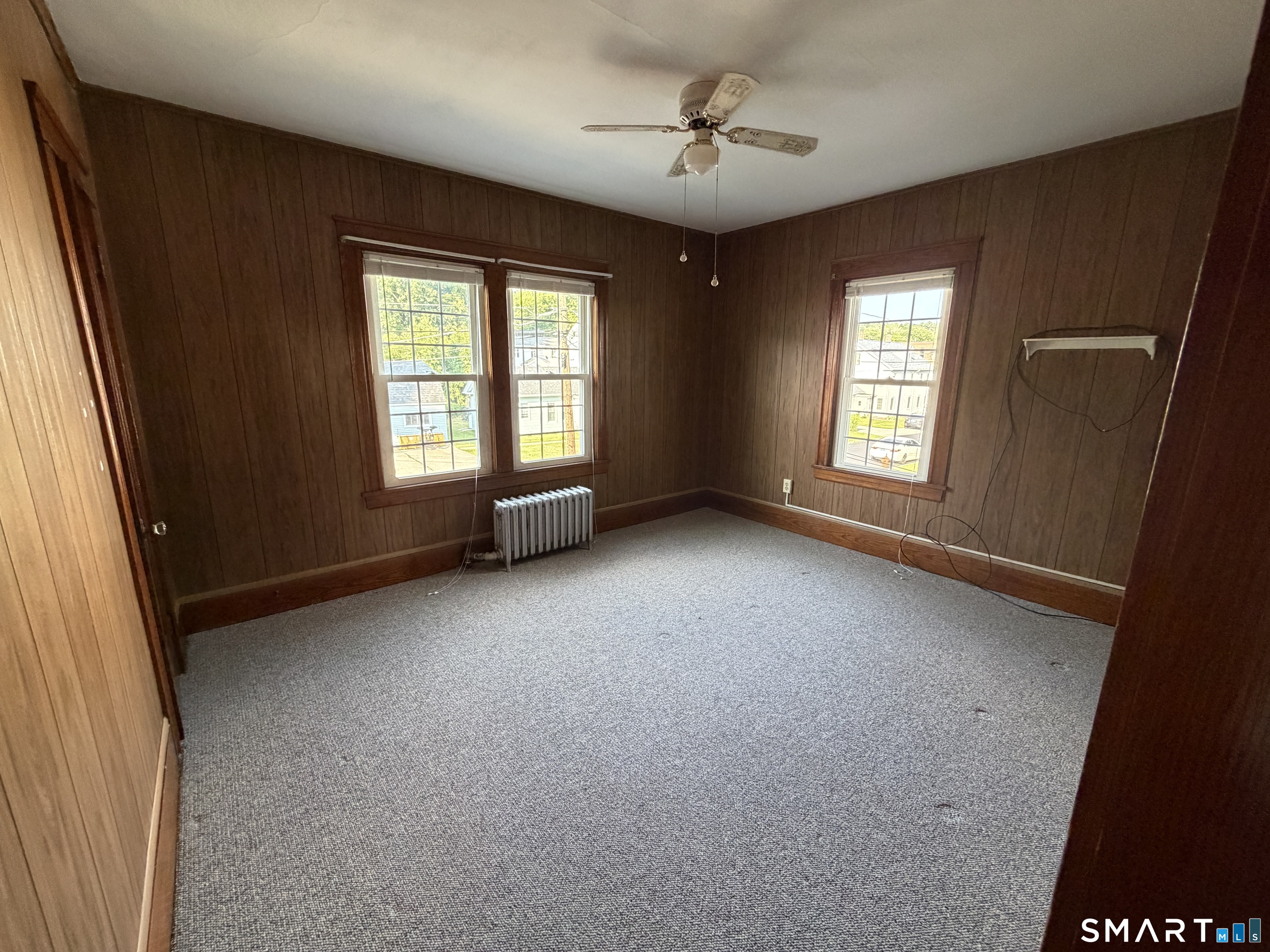 9 Floral Avenue Thompson CT 06255