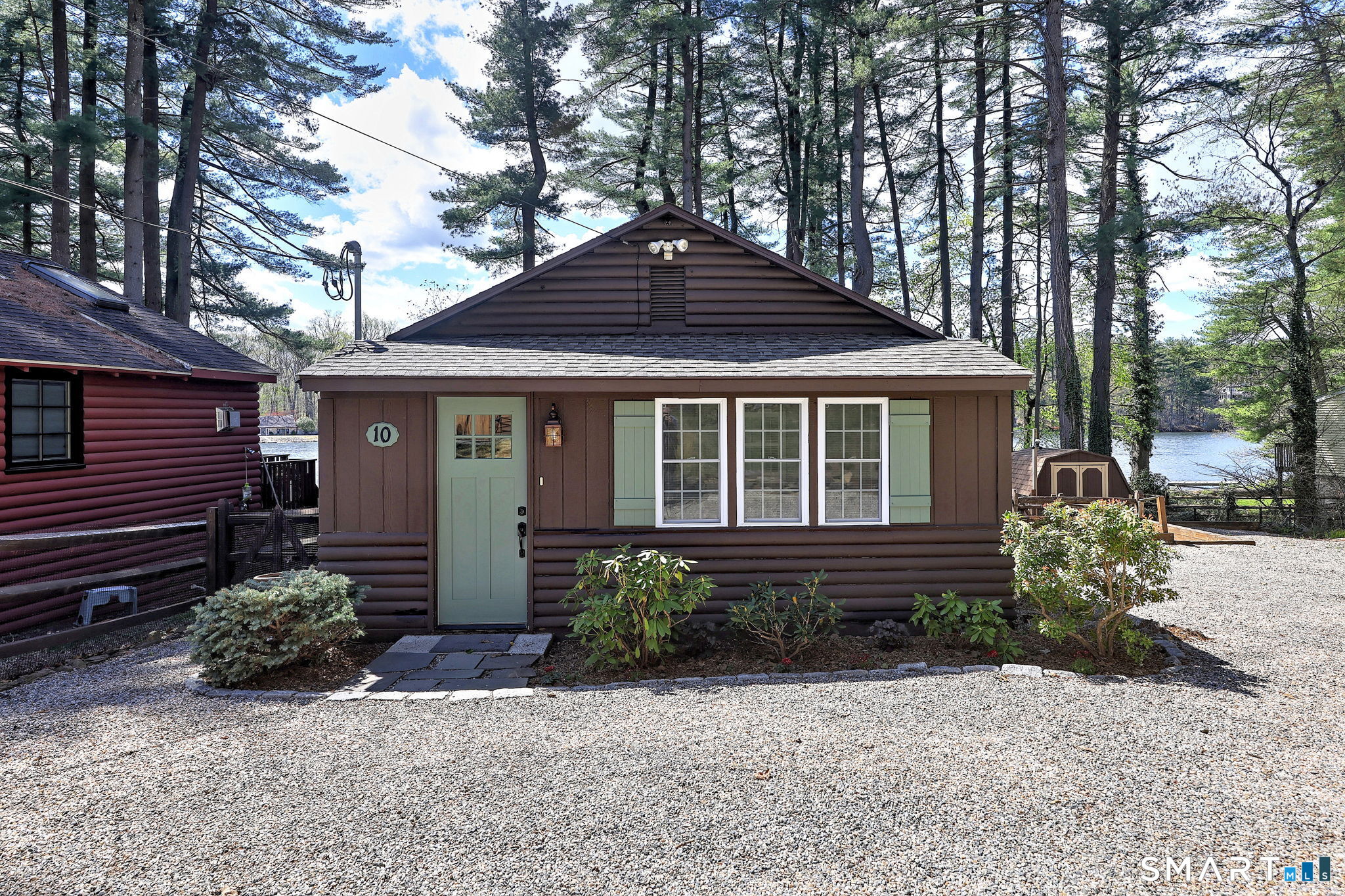 10 Old Pinewood Trail Trumbull CT 06611