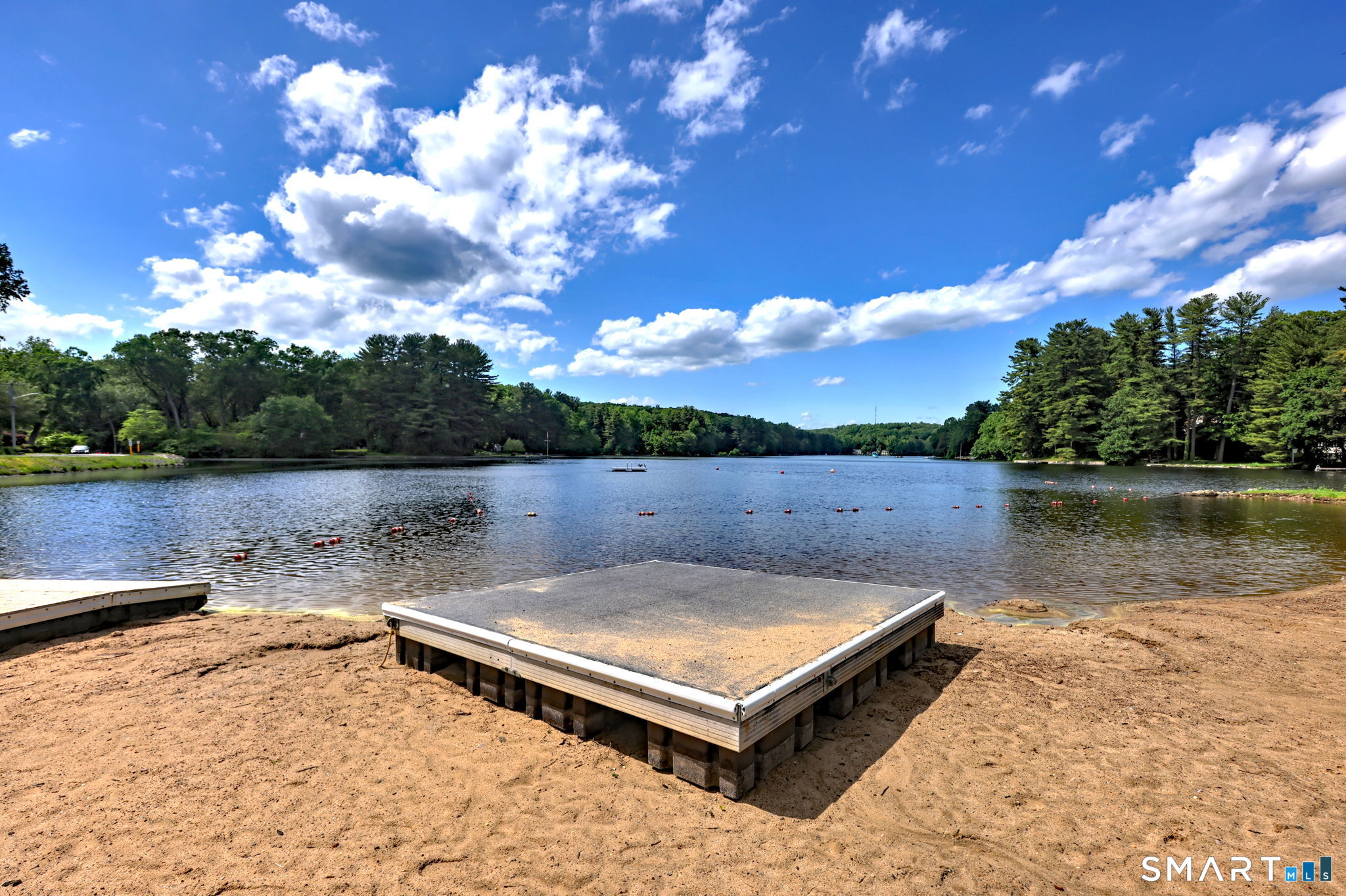 10 Old Pinewood Trail Trumbull CT 06611