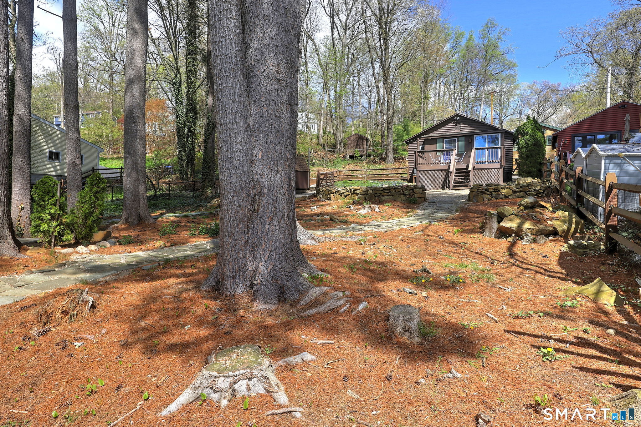 10 Old Pinewood Trail Trumbull CT 06611