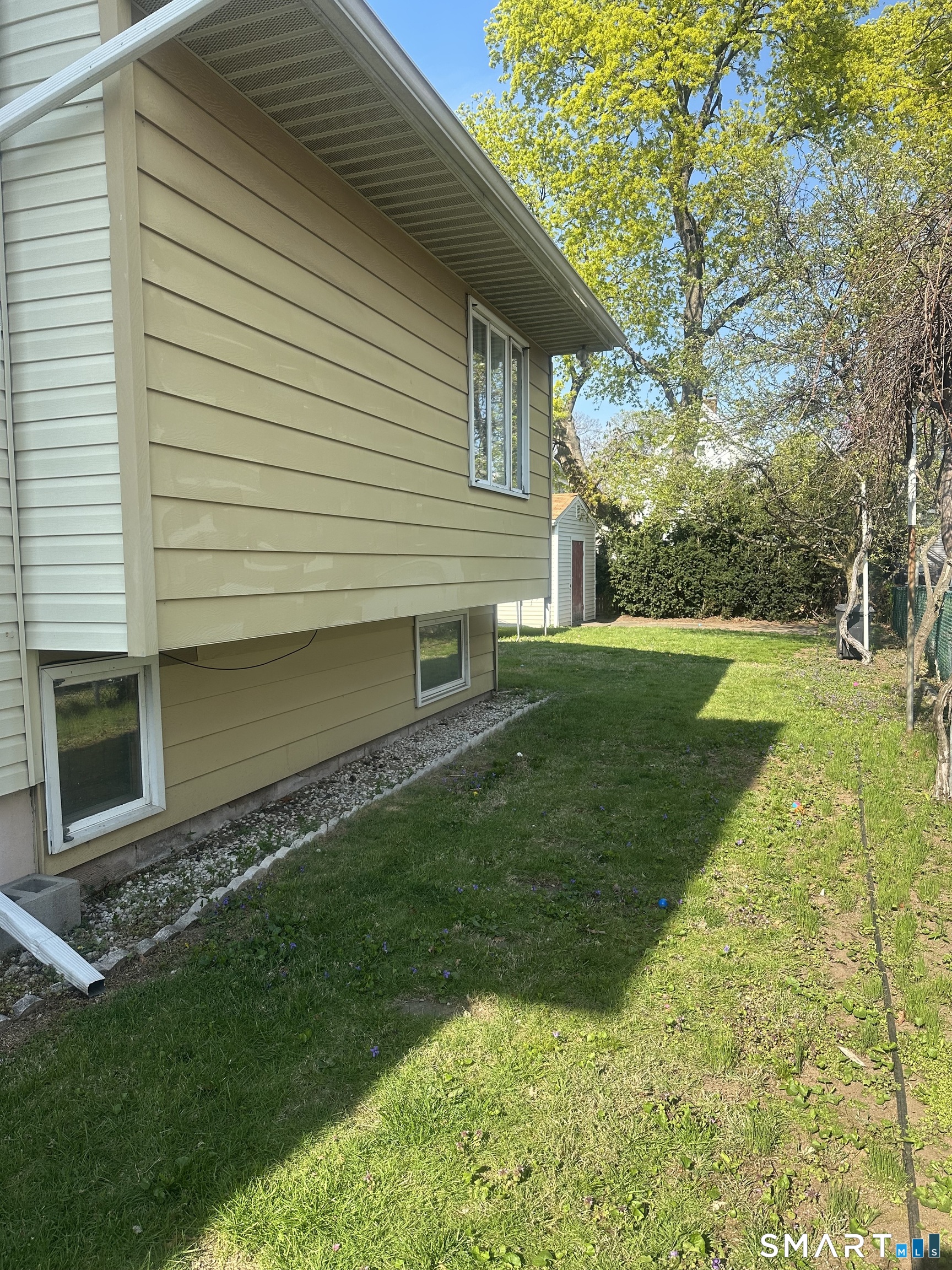 433 Third Avenue West Haven CT 06516