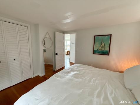10 Reeves Avenue Guilford CT 06437