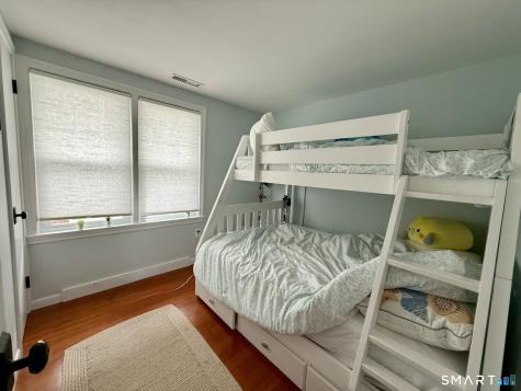 10 Reeves Avenue Guilford CT 06437