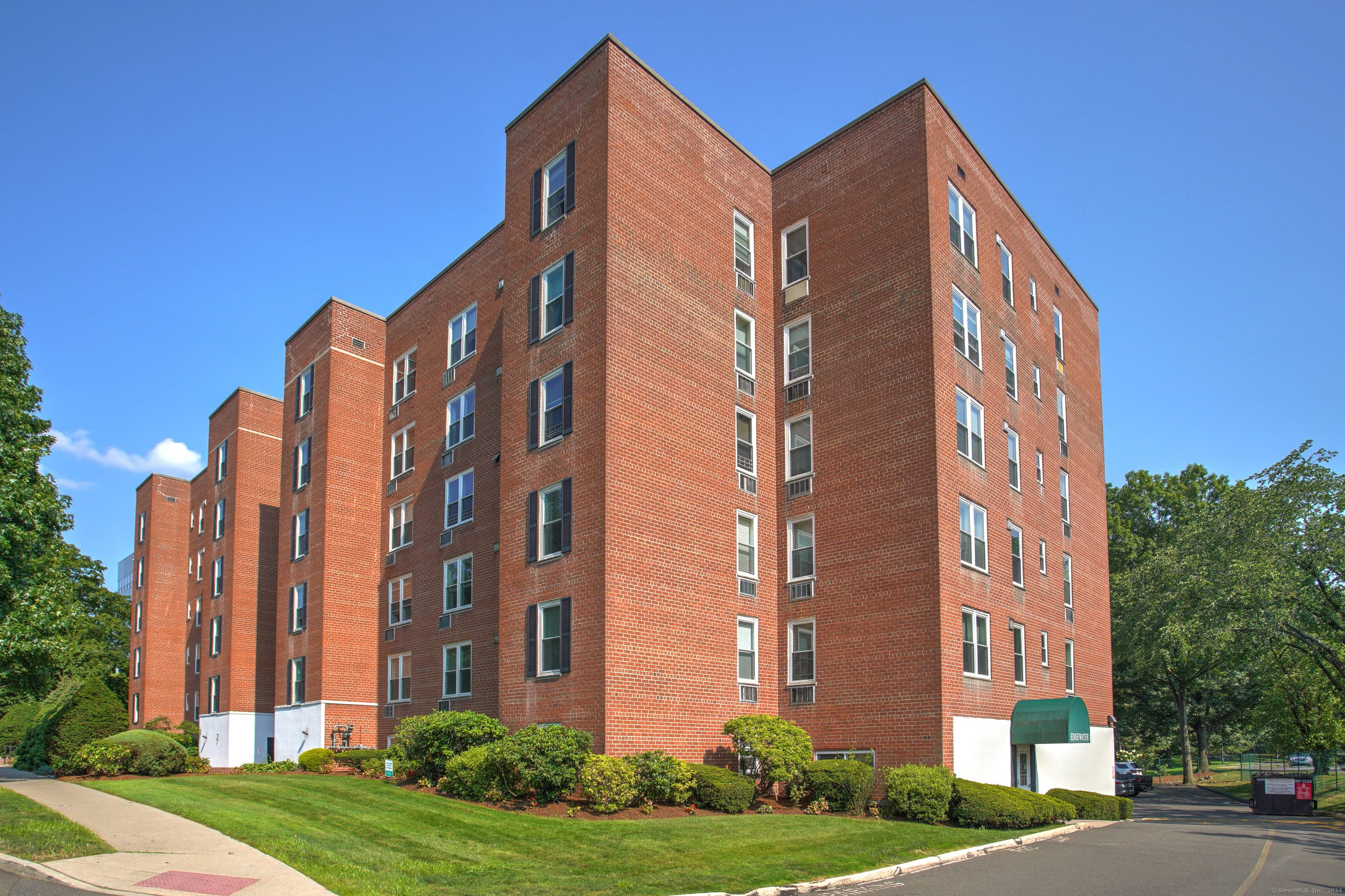 7 Fourth Street Stamford CT 06905