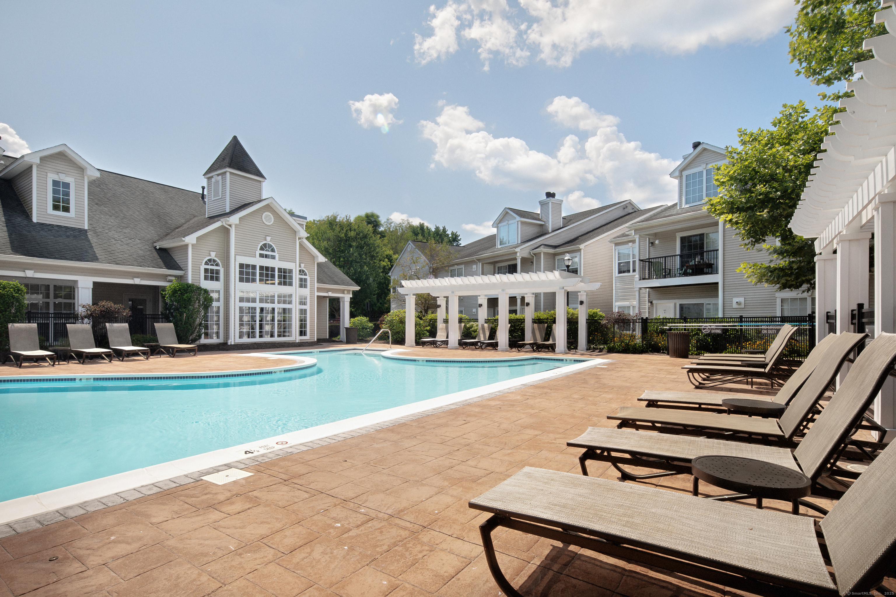 23 River Road Wilton CT 06897