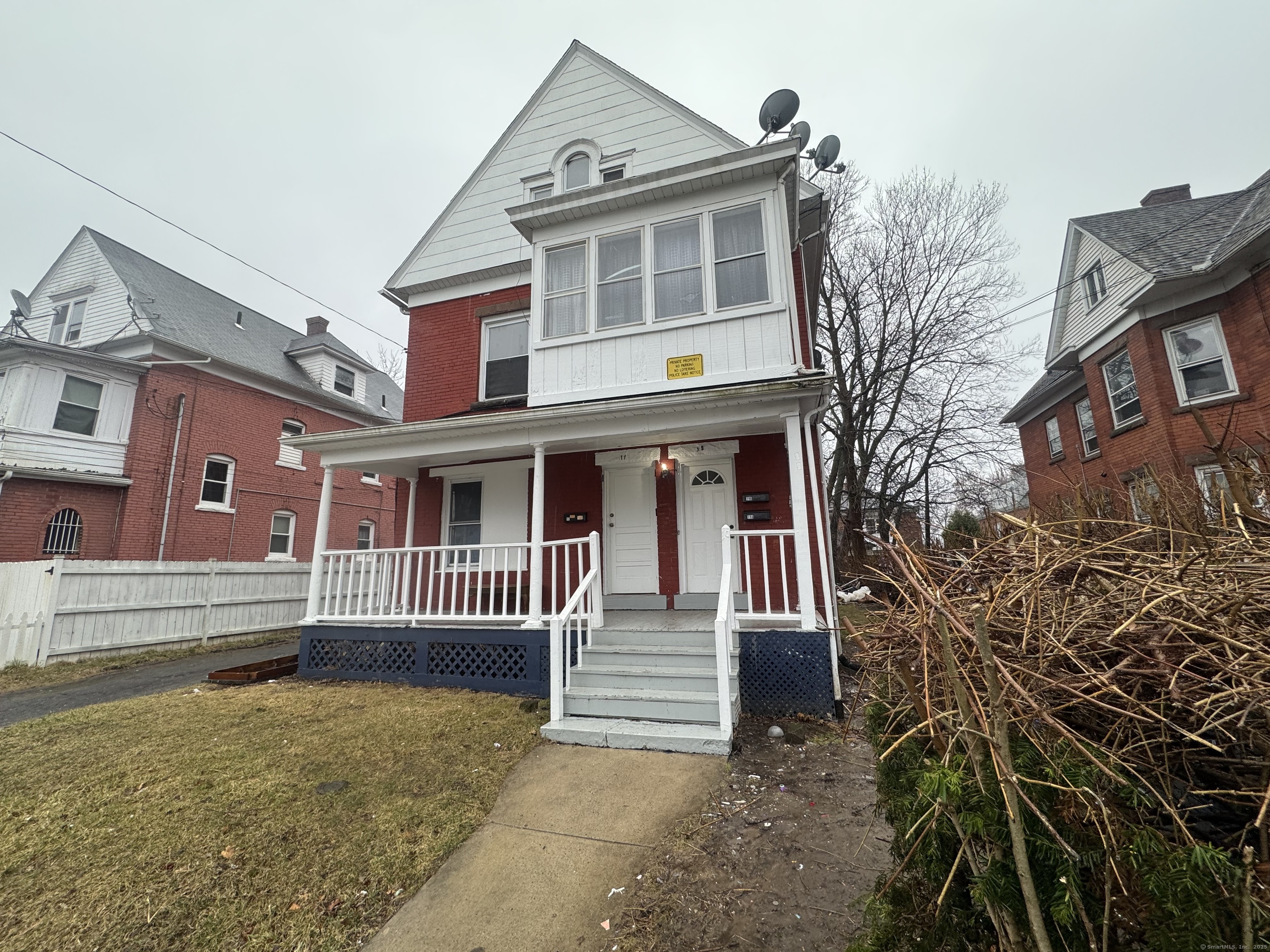 19 Roosevelt Street Hartford CT 06114
