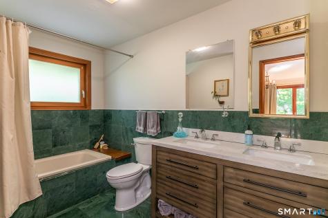 230 East Litchfield Road Litchfield CT 06759