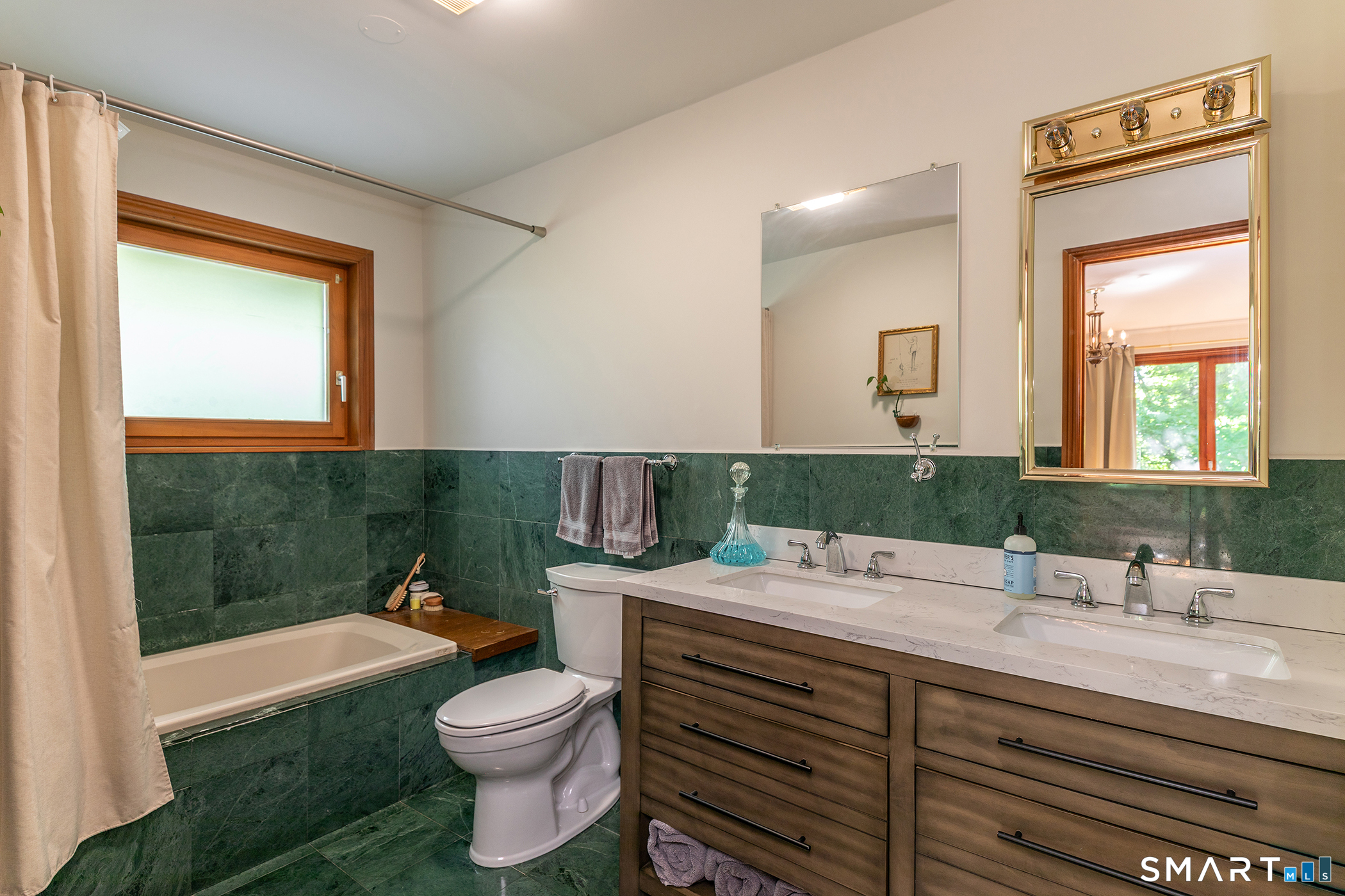 230 East Litchfield Road Litchfield CT 06759