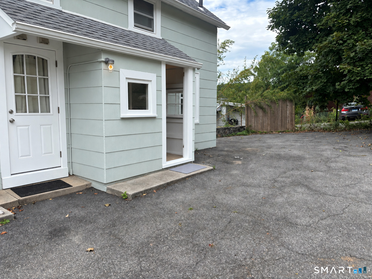 245 W. Glenville Road Greenwich CT 06831