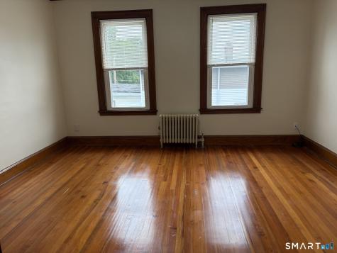 18 Broad Street Plainville CT 06062