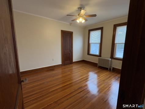 18 Broad Street Plainville CT 06062