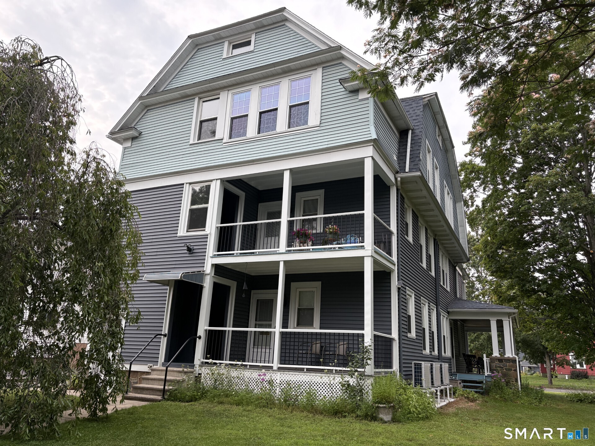 18 Broad Street Plainville CT 06062