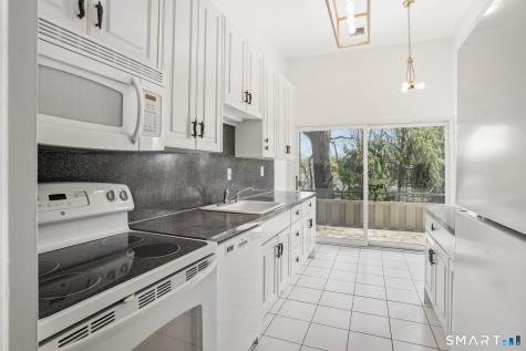 106 Southport Woods Drive Fairfield CT 06890