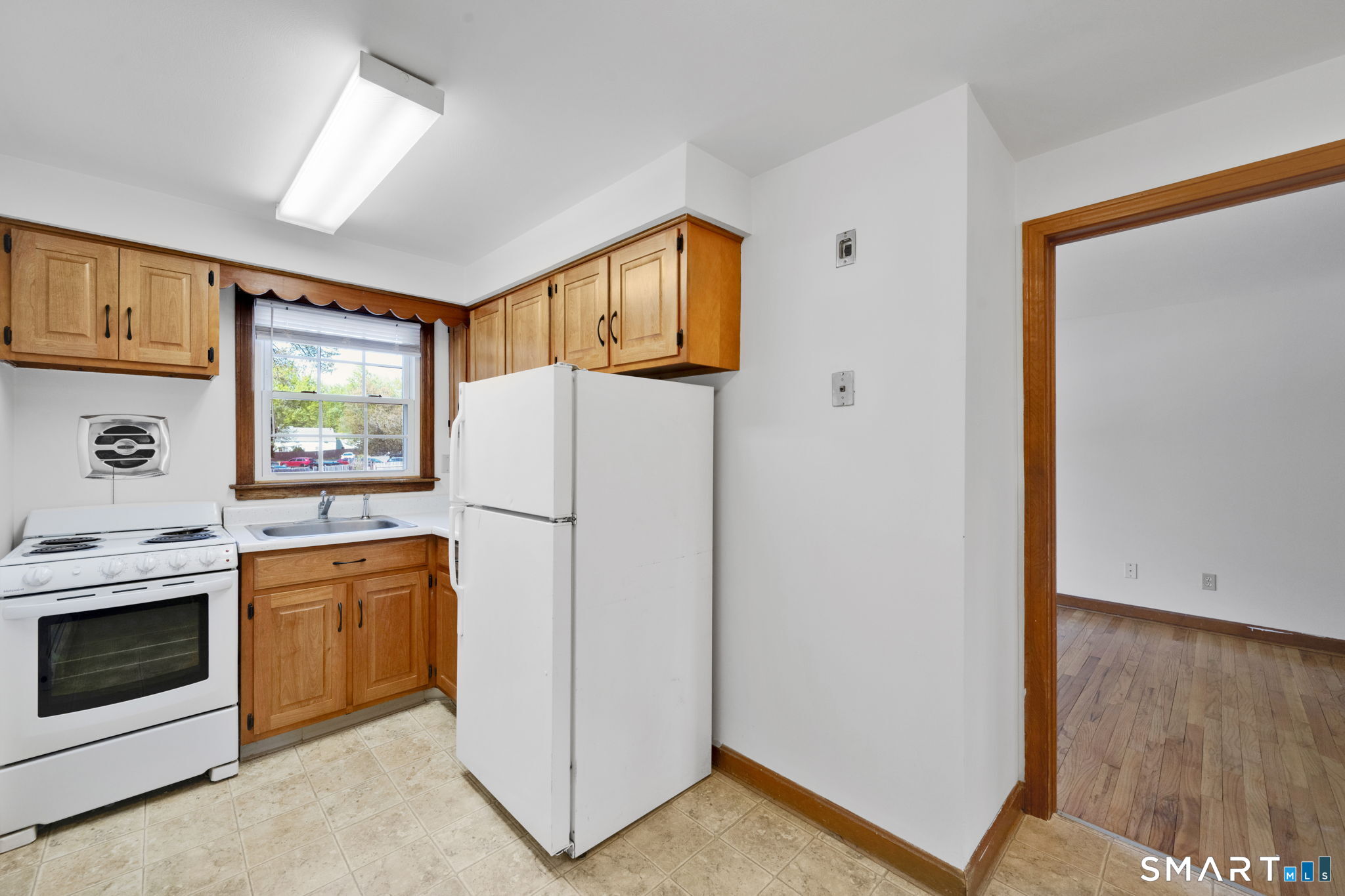 295 Bidwell Street Manchester CT 06040