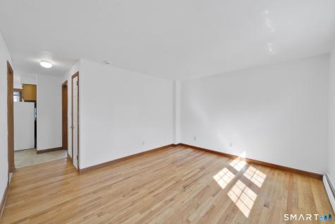 295 Bidwell Street Manchester CT 06040