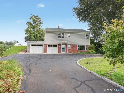 100 Lakeshore Terrace Bridgeport CT 06606