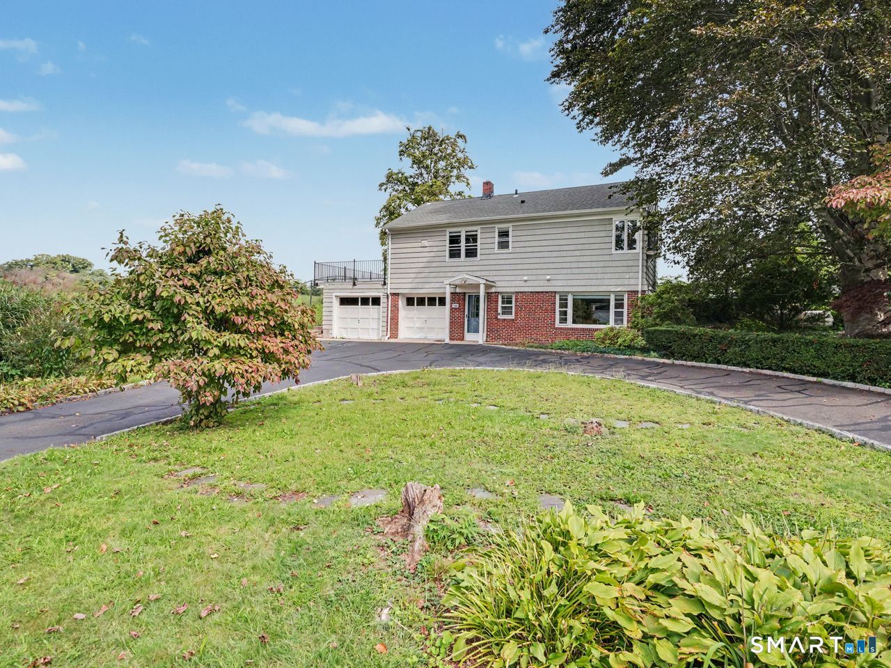 100 Lakeshore Terrace Bridgeport CT 06606