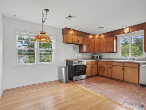 100 Lakeshore Terrace Bridgeport CT 06606