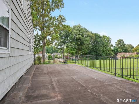 100 Lakeshore Terrace Bridgeport CT 06606