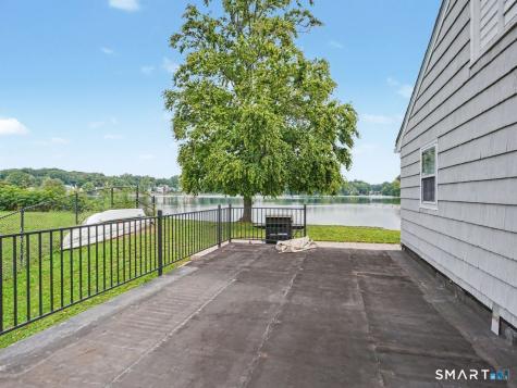 100 Lakeshore Terrace Bridgeport CT 06606