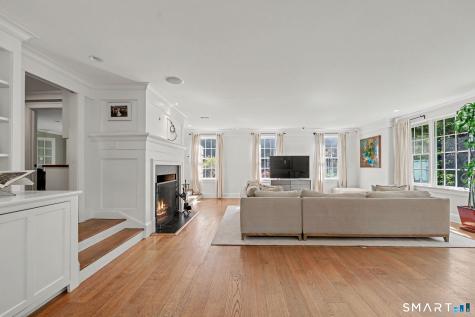 51 Squires Lane New Canaan CT 06840