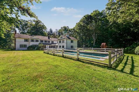 51 Squires Lane New Canaan CT 06840