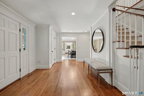 51 Squires Lane New Canaan CT 06840