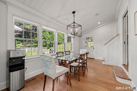 51 Squires Lane New Canaan CT 06840