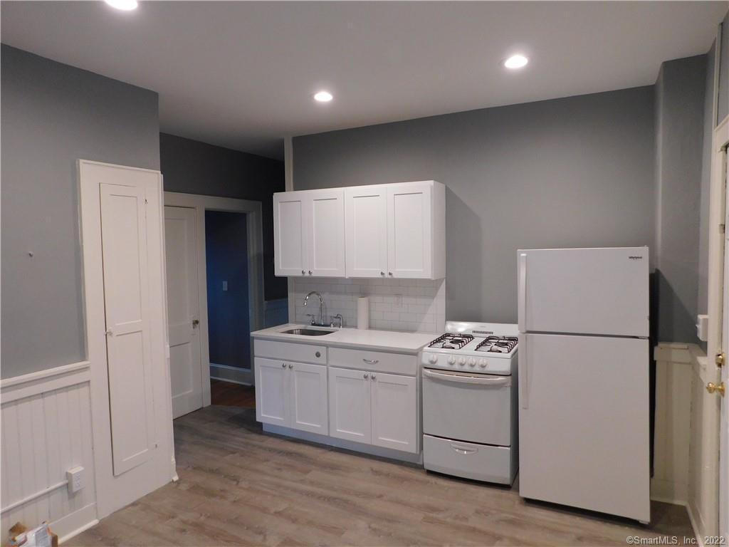 13 Pleasant Avenue Berlin CT 06037