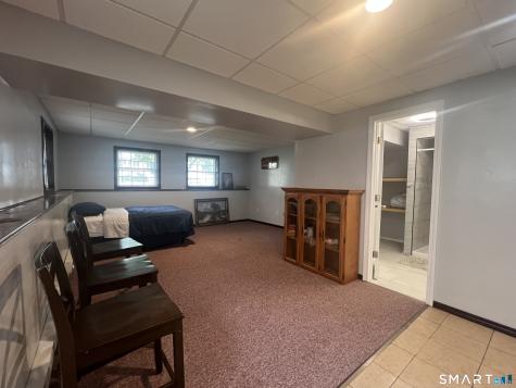 81 Perry Merrill Drive West Haven CT 06516