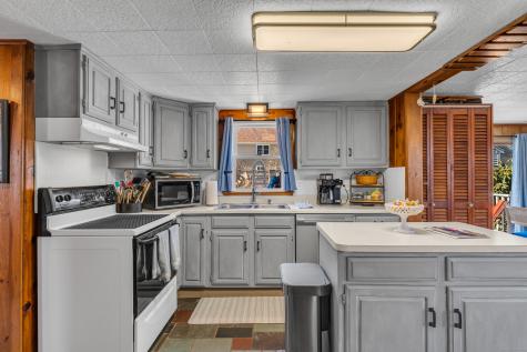 32 Bassett Lane Madison CT 06443