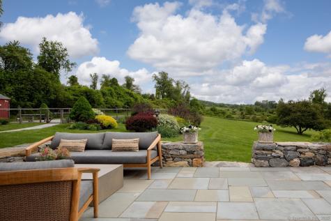 17 Grandview Lane Sharon CT 06069
