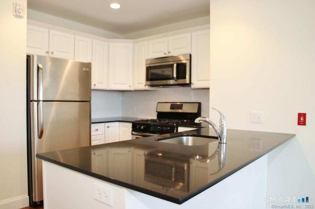 947 Hope Street Stamford CT 06907