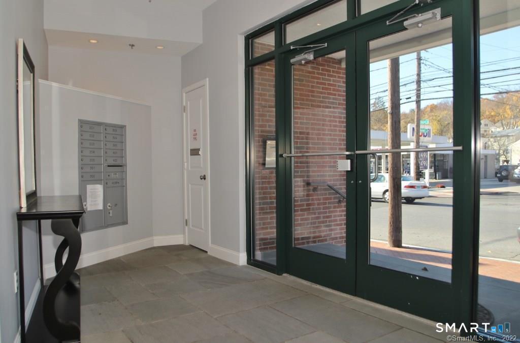 947 Hope Street Stamford CT 06907