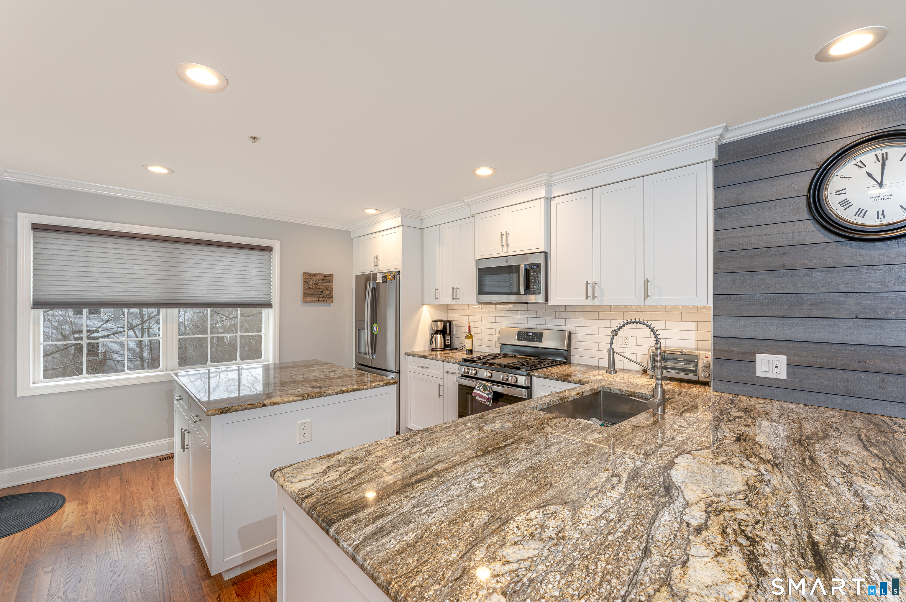 280 Old Lambert Road Orange CT 06477